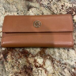 EUC Tory Burch Wallet